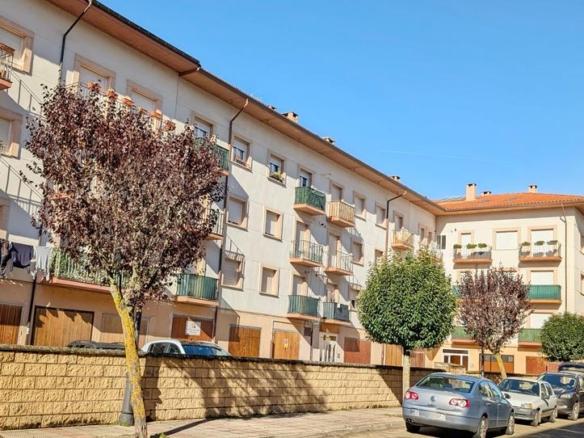 Apartment for sale on Calle Pintor Andrés de la Calleja, 6, Ezcaray