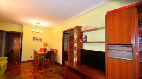 Apartment for sale in the Courts area