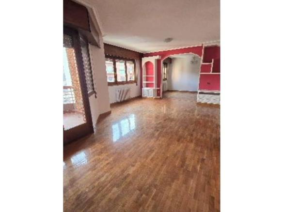Apartment for sale in the West