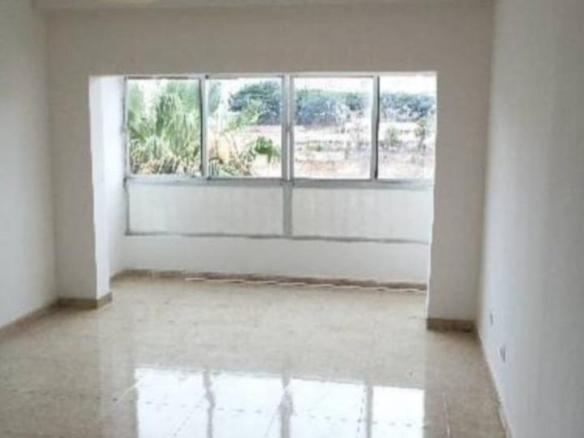 Apartment for sale on Calle Manuel de Falla, Los Tarahales – La Paterna