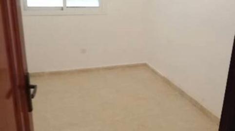 Apartment for sale on Calle Manuel de Falla, Los Tarahales – La Paterna