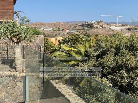 House or villa for sale in Swing, Salobre Golf