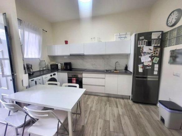Ground floor apartment for sale in Santiago de Compostela, 38, San Cristóbal – Playa de la Laja