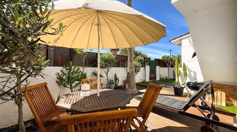 House or villa for sale in Corralejo Grandes Playas, 81, Corralejo