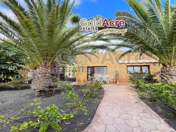 House or villa for sale in Corralejo