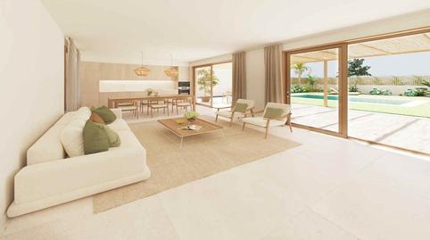 House/Chalet for sale on Alcaudón Street, Corralejo