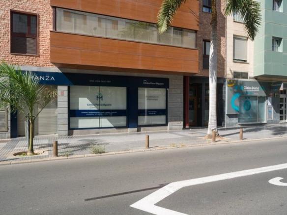 Apartment for sale on Calle Venegas, 19, Arenales – Lugo – Avda. Marítima