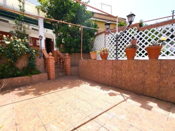 Townhouse for sale on Carretera Zumacal, Valleseco