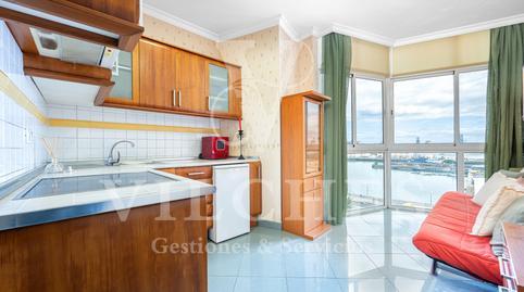 Apartment for sale on Calle León y Castillo, Santa Catalina – Canteras