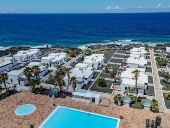 House or villa for sale in Playa Blanca