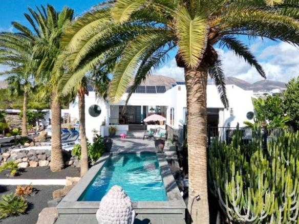 House or villa for sale in Punta Calero