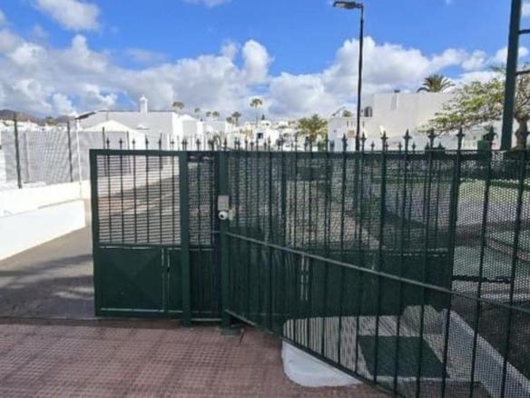 Apartment for sale on Calle Salinas, Puerto del Carmen