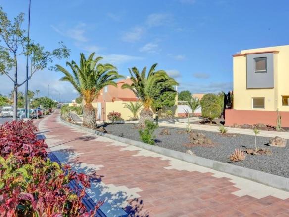 Apartment for sale on Calle Guirre, 43, Corralejo