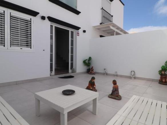 Duplex for sale in Tías town