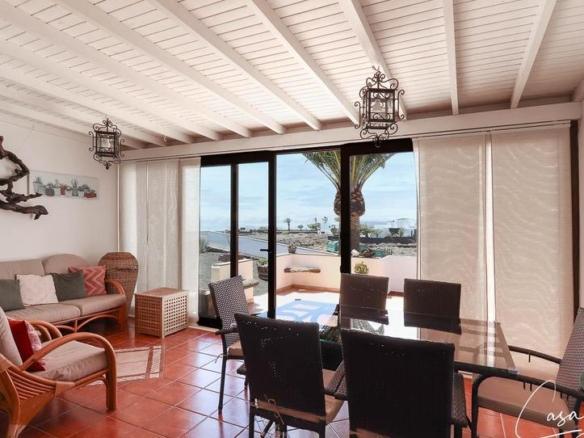 House or villa for sale in Tías town