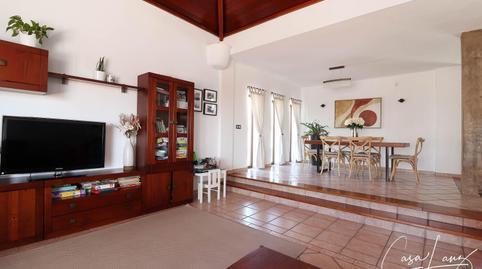 House or villa for sale in Tías town