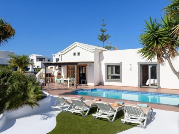 House or villa for sale in Playa Blanca