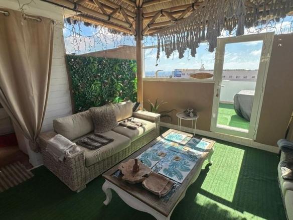 Duplex for sale in Antonio Espinosa, Fabelo