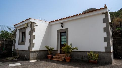 House or villa for sale on Calle Higuera, Vega de San Mateo