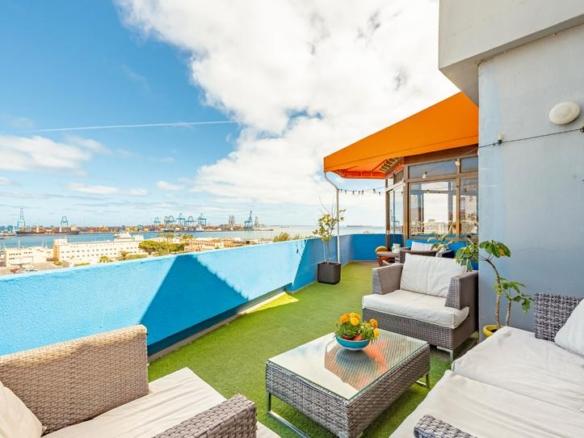 Penthouse for sale on Calle Ruiz de Alda, 2, Santa Catalina – Canteras