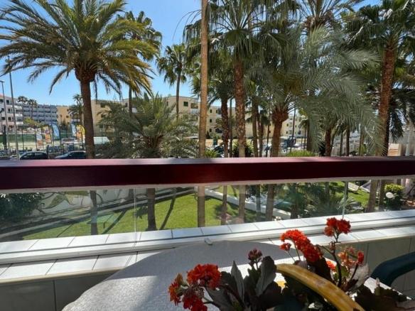 Apartment for sale on Avenida de Tenerife, Playa del Inglés