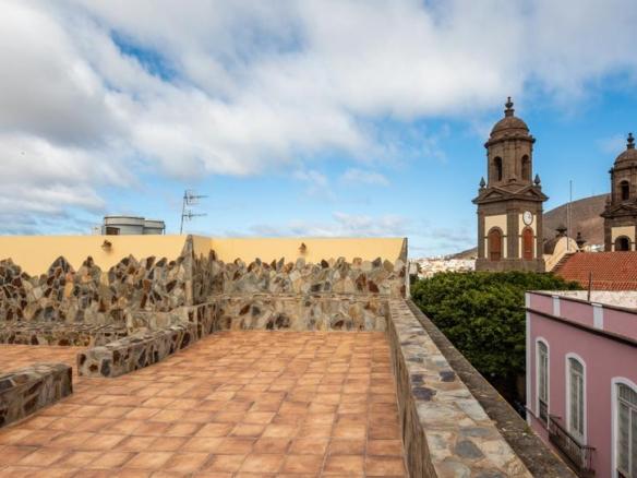 Townhouse for sale on Calle Luis Suárez Galván, 4, Santa María de Guía de Gran Canaria