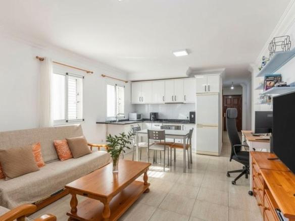 Apartment for sale on Calle Mariana Pineda, 34, Santa Catalina – Canteras