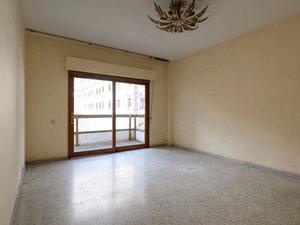 Apartment for sale on Avenida Primero de Mayo, 26, Triana