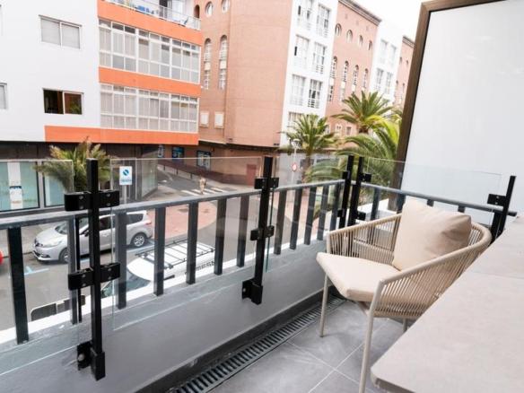 Studio for sale at Calle Fernando Guanarteme, 5, Santa Catalina – Canteras
