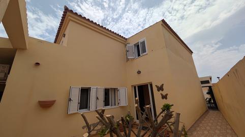 Townhouse for sale on Calle Isa Majorera, Gran Tarajal