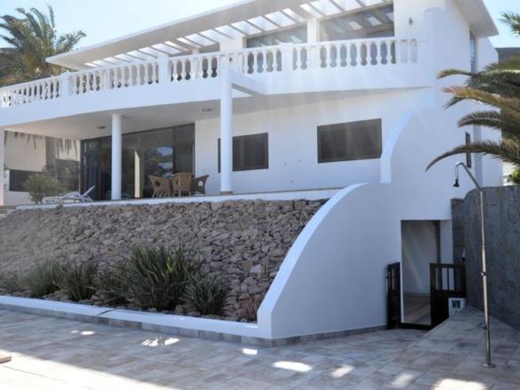 House or chalet for sale in Calle Tulipán, Giniginamar