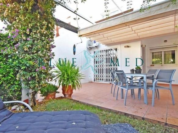 Apartment for sale on Calle Bulevar Central Cañadas, Condado de Alhama