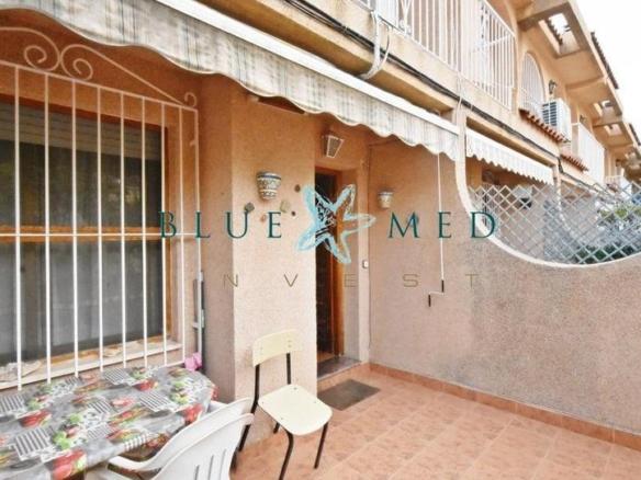 Duplex for sale on Jilguero Street, La Cumbre – Cuatro Plumas
