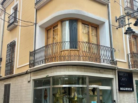House or villa for sale on Calle Canovas del Castillo, 39, Jumilla