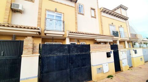 Townhouse for sale on Calle Valle de la Orotova, Los Peñascos – El Salero – Los Imbernones