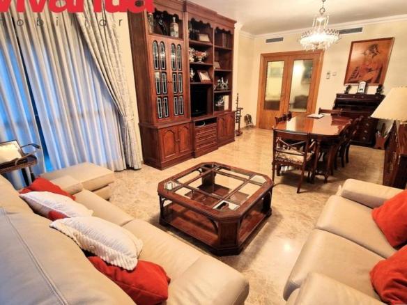 Apartment for sale on Avenida Juan Carlos I, San Mateo