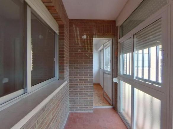 Ground floor apartment for sale at Calle Nieves Viudes, 5, Beniaján