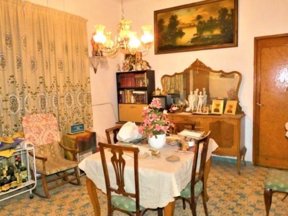 Townhouse for sale in the city center