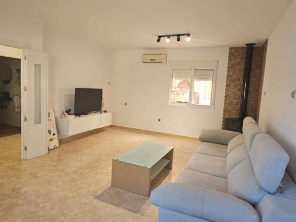 House or villa for sale on Calle Pedro del Campo, 4, Ribera de Molina – Torrealta