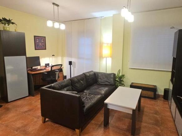 Apartment for sale on Calle Triunfo, Sagrado Corazón