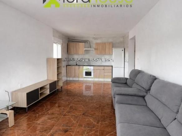 House or villa for sale on Calle Torre Pacheco, 11, Puerto Lumbreras