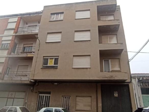 Building for sale in La Bañeza