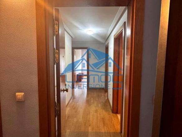 Apartment for sale in Demetrio de Los Ríos, Las Ventas