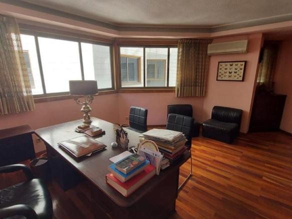 Office for sale in San Marcos, 23, City Center