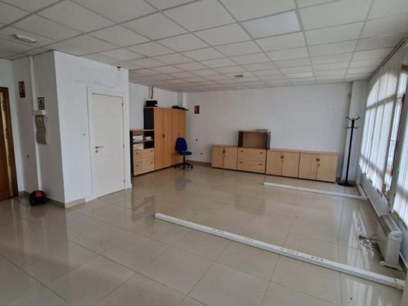 Office for sale in Moises de Leon, 46, El Ejido – Santa Ana