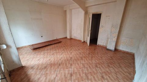 Apartment for sale in Fernandez Ladreda, La Lastra