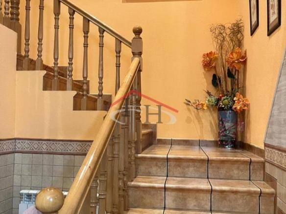 House or villa for sale in Demetrio de Los Ríos, Villaquilambre