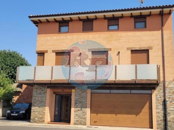 House or villa for sale in Onzonilla