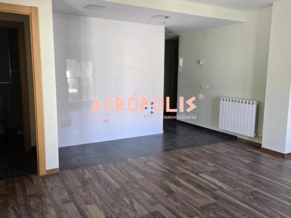 Duplex for sale at Emiliano Alonso Sanchez Lomba, 17, Puebla de Lillo