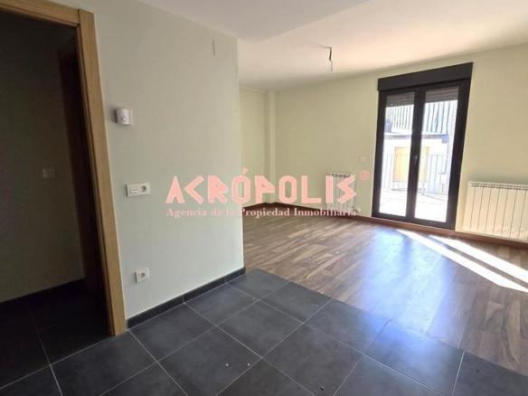 Duplex for sale at Emiliano Alonso Sanchez Lomba, 15, Puebla de Lillo
